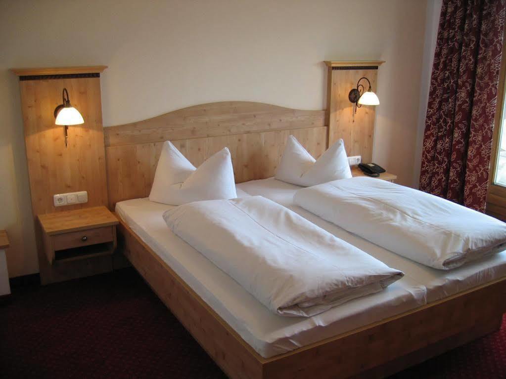 Familienhotel Loewen Nesselwang Extérieur photo